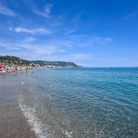Appartamento Dimora Concept-ca D Rina-free Parking Pietra Ligure
